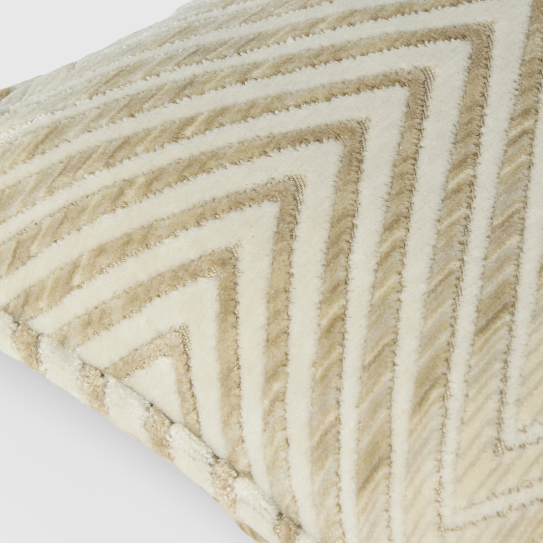 Ziggy viscose blend zigzag cushion 201, 30x60