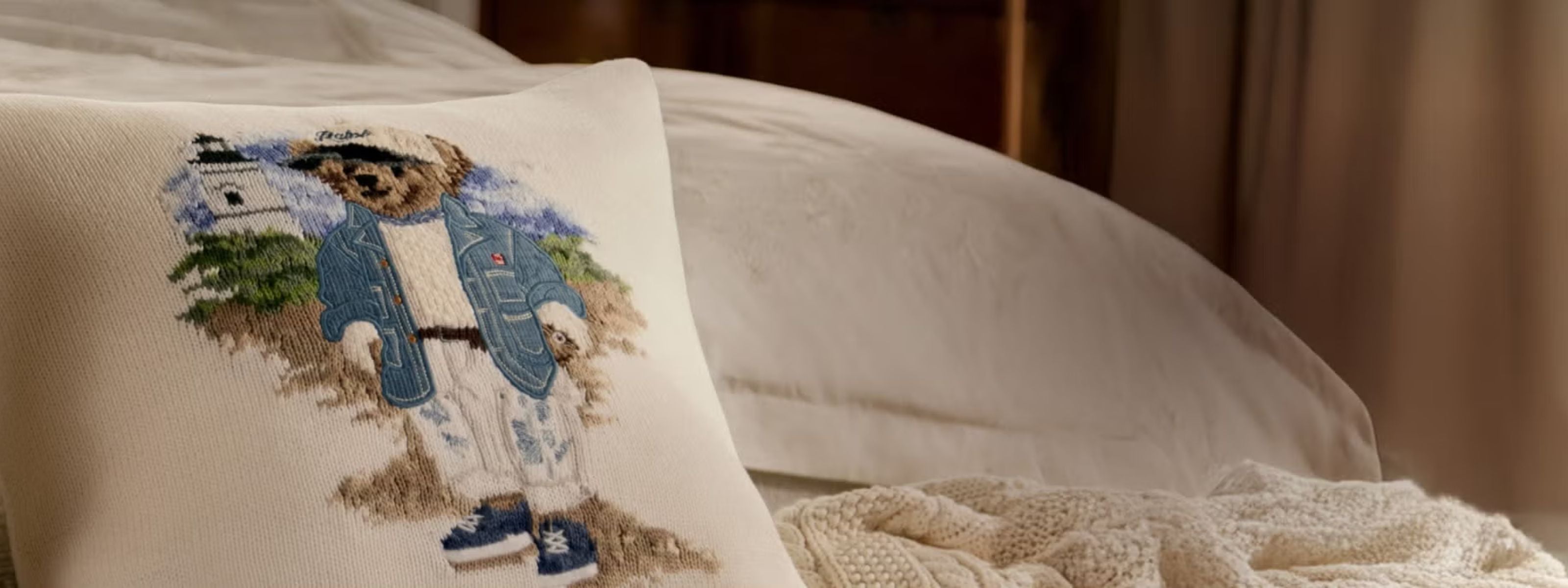 Ralph Lauren Home: הפרשנות האמריקאית ליוקרה אירופאית - ניתוח הקולקציה החדשה
