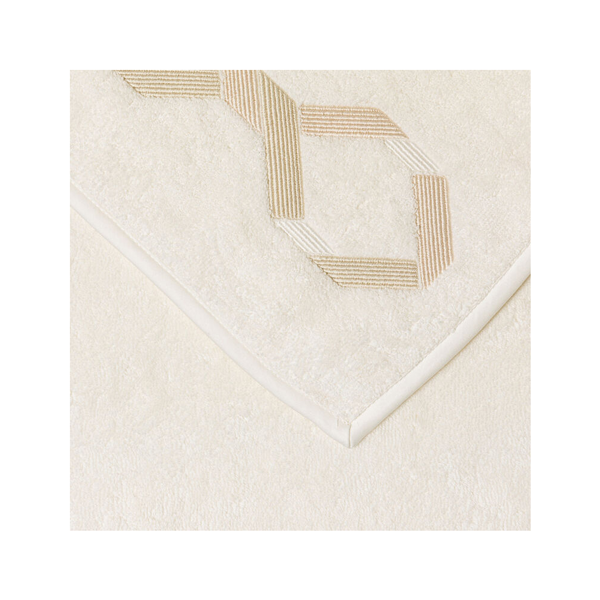 CONTINUITY EMBROIDERED GUEST TOWEL  - Milk/Ivory