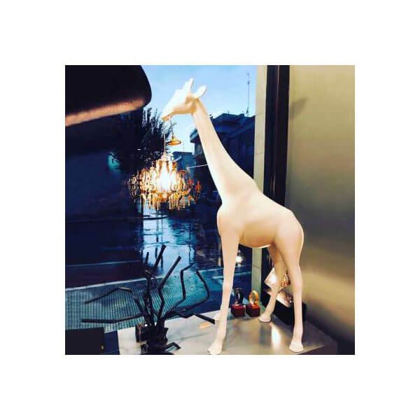 Giraffe In Love Xs - White